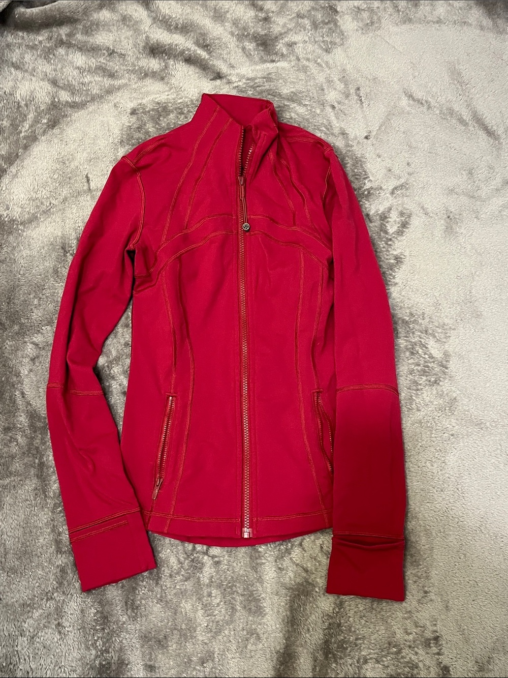 Lululemon Define Jacket Full zip dark pink/raspberry color, size 4